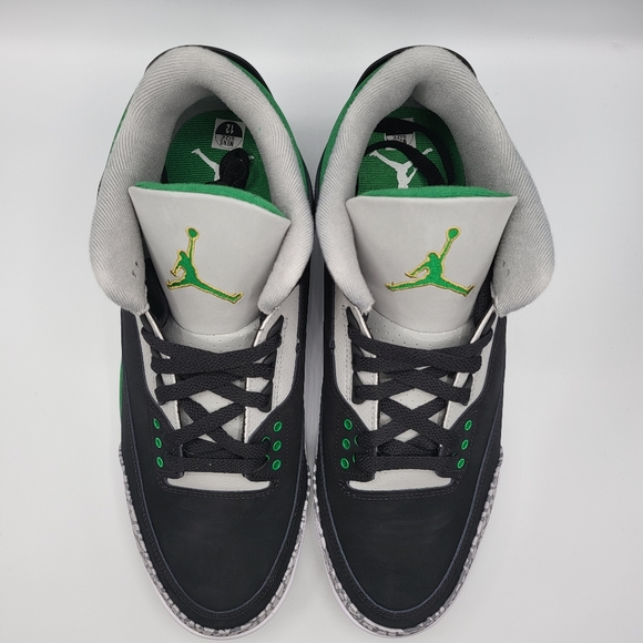 NEW Men's Sz 12 Air Jordan 3 Retro 'Pine Green' DH1259-400 - Picture 9 of 11
